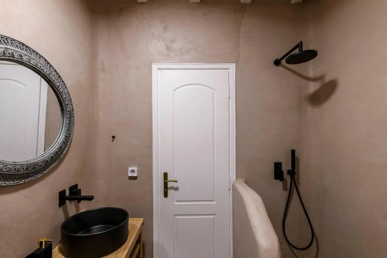 Ikos Residence Mykonos Town 别墅